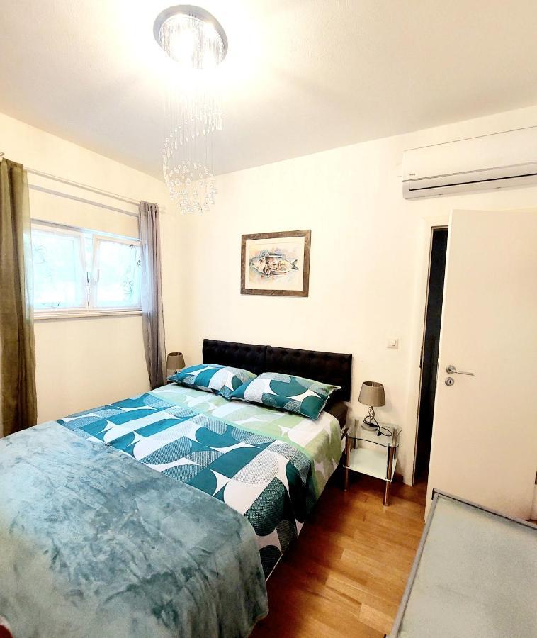 Apartment Divas Spalato Esterno foto